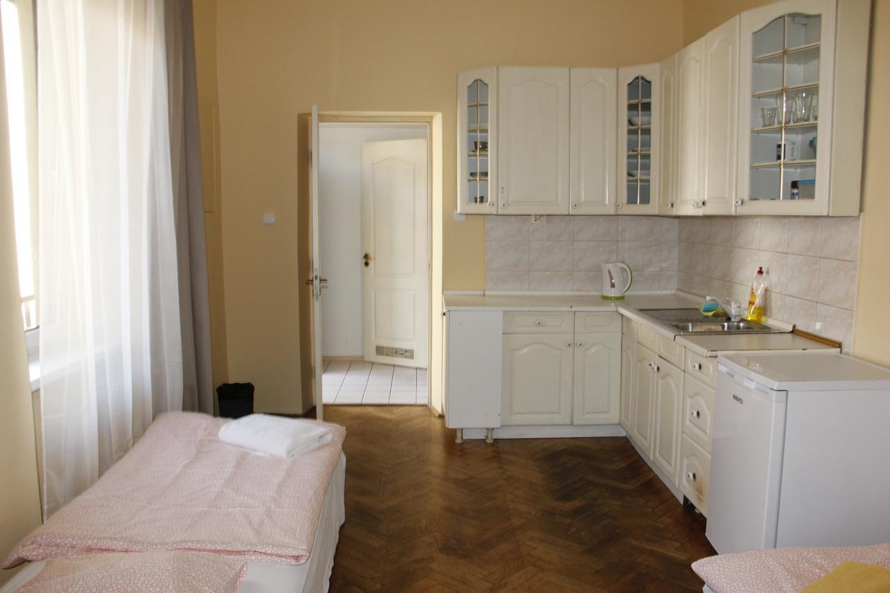 Tutti Frutti Hostel Краков Экстерьер фото