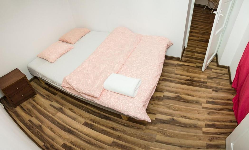 Tutti Frutti Hostel Краков Экстерьер фото